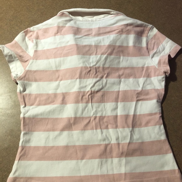 🌷 5/$15.00 Short Sleeve Top - Picture 2 of 4